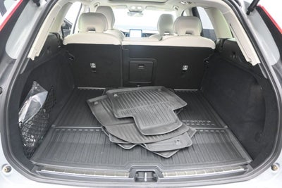 2026 Volvo XC60 Plug-In Hybrid T8 Ultra