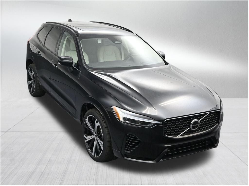 2025 Volvo XC60 Plug-In Hybrid T8 Ultra