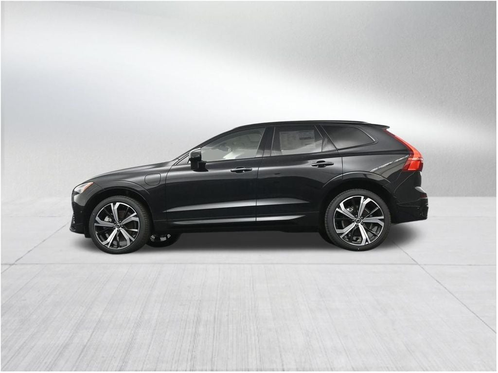 2025 Volvo XC60 Plug-In Hybrid T8 Ultra