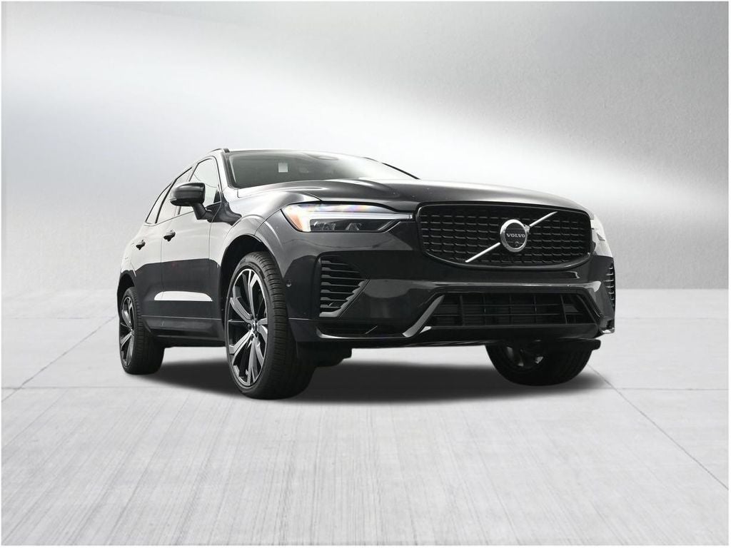 2025 Volvo XC60 Plug-In Hybrid T8 Ultra