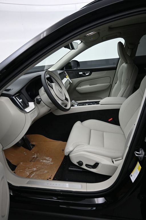 2026 Volvo XC60 Plug-In Hybrid T8 Ultra