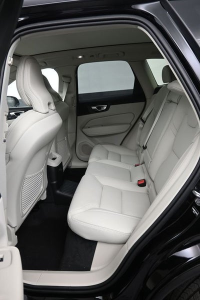 2026 Volvo XC60 Plug-In Hybrid T8 Ultra