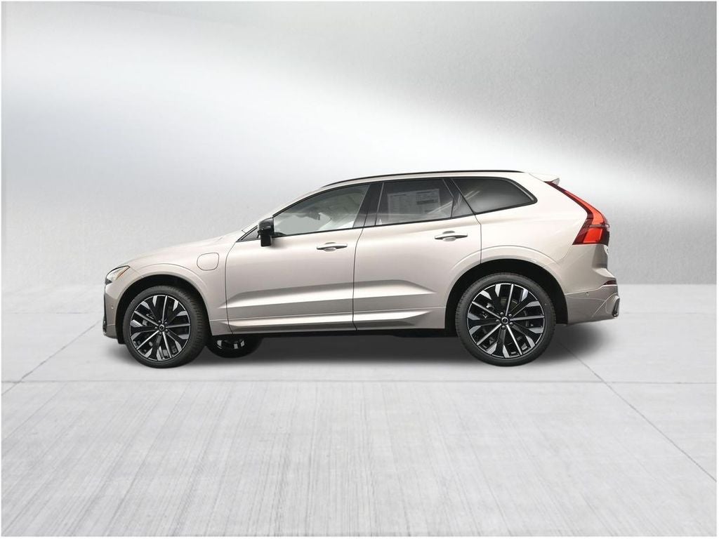 2026 Volvo XC60 Plug-In Hybrid T8 Ultra