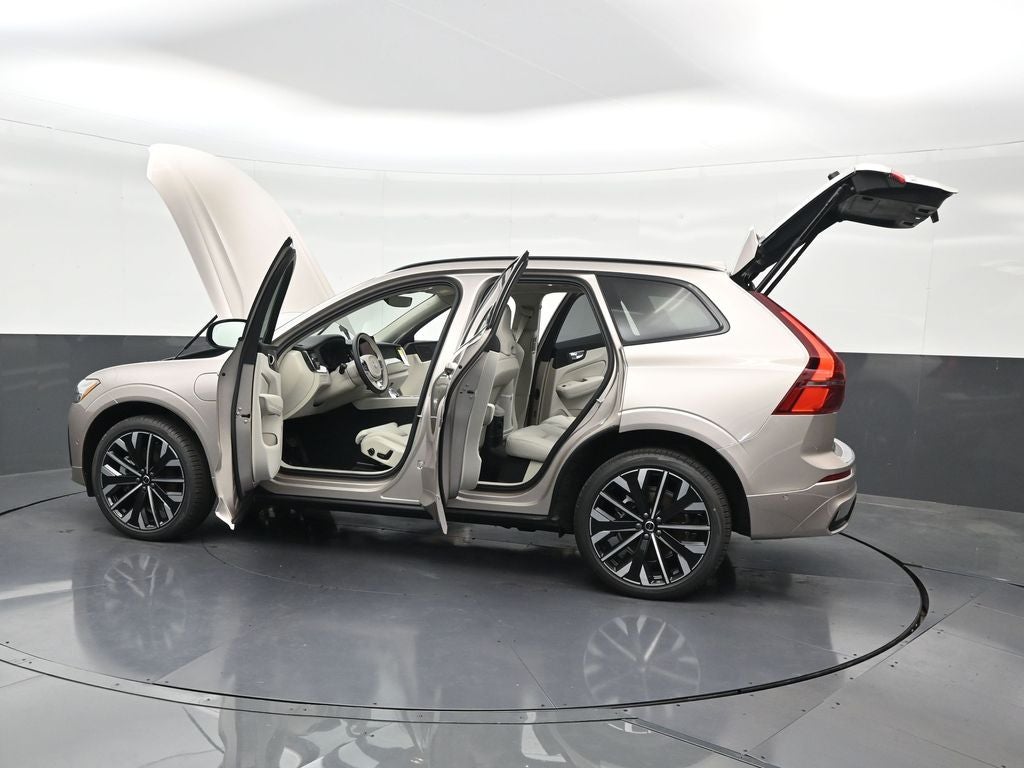 2026 Volvo XC60 Plug-In Hybrid T8 Ultra