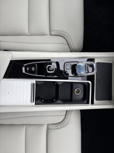 2026 Volvo XC60 Plug-In Hybrid T8 Ultra