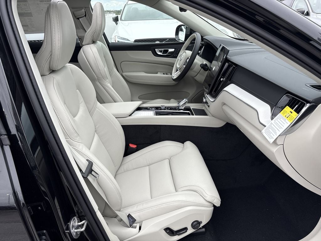 2026 Volvo XC60 Plug-In Hybrid T8 Ultra