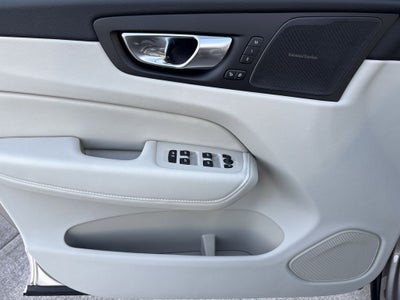 2026 Volvo XC60 Plug-In Hybrid T8 Ultra