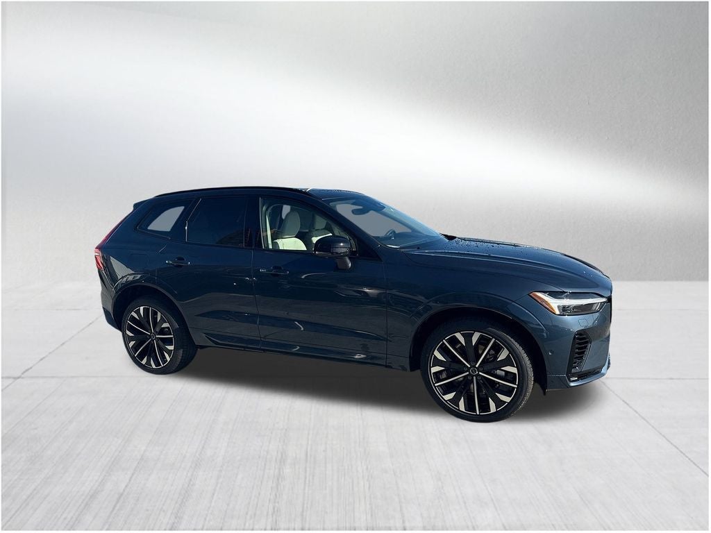 2026 Volvo XC60 Plug-In Hybrid T8 Ultra