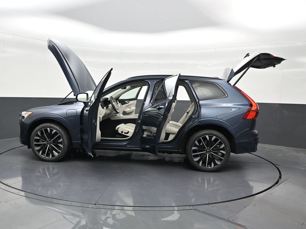 2026 Volvo XC60 Plug-In Hybrid T8 Ultra