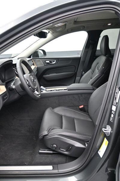 2026 Volvo XC60 Plug-In Hybrid T8 Ultra