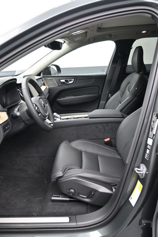 2026 Volvo XC60 Plug-In Hybrid T8 Ultra