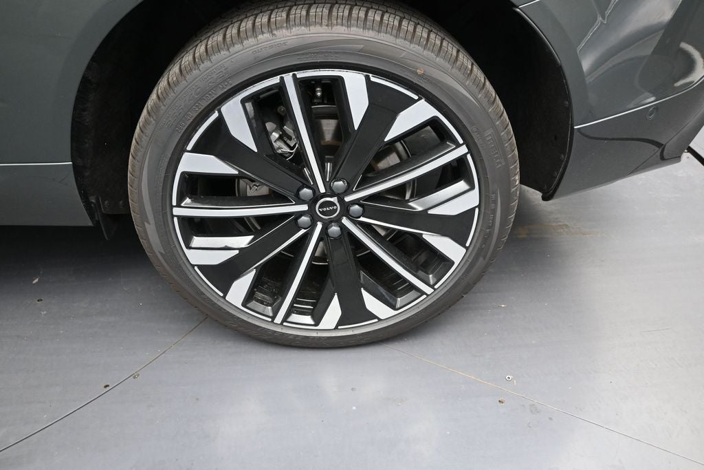2026 Volvo XC60 Plug-In Hybrid T8 Ultra