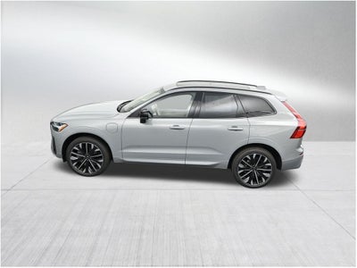 2026 Volvo XC60 Plug-In Hybrid T8 Ultra