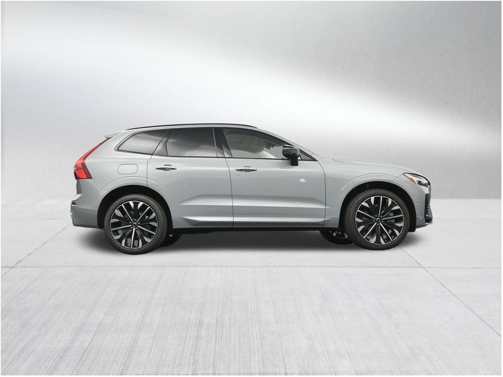 2026 Volvo XC60 Plug-In Hybrid T8 Ultra