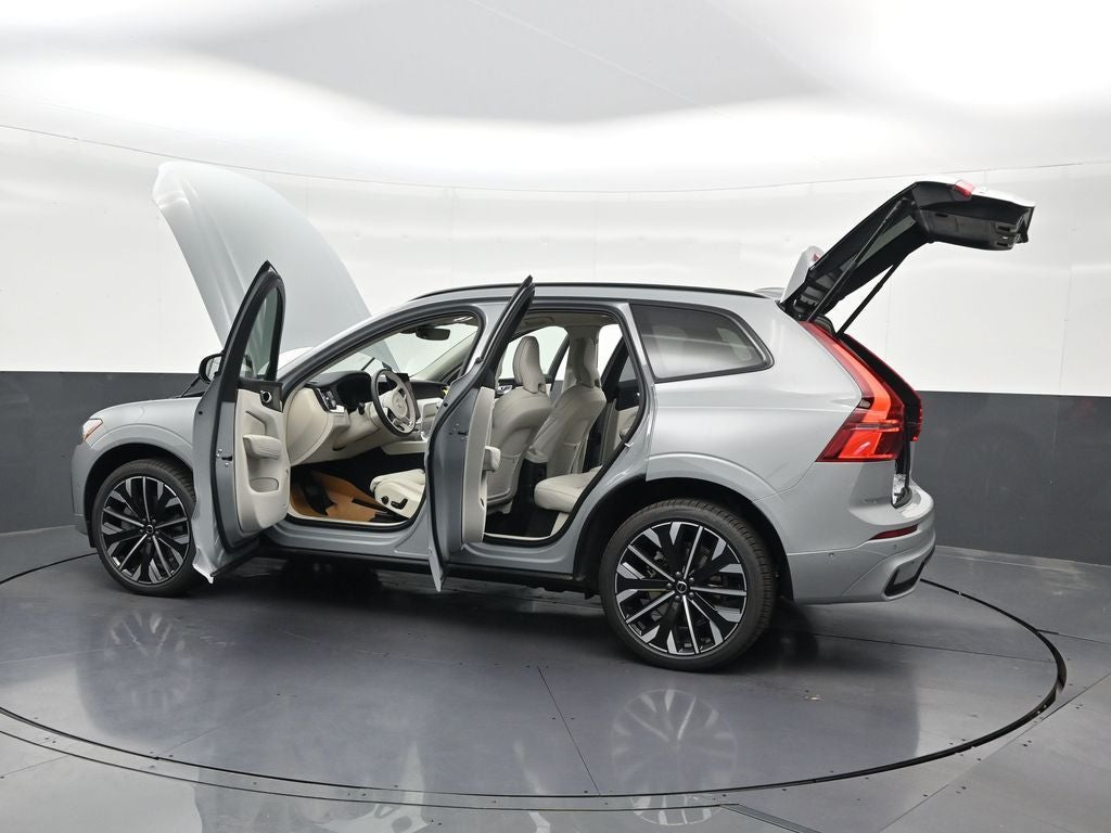 2026 Volvo XC60 Plug-In Hybrid T8 Ultra