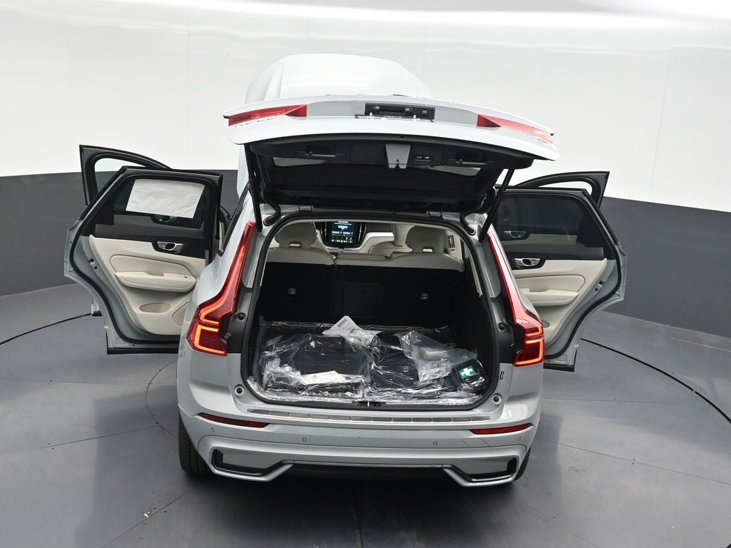 2026 Volvo XC60 Plug-In Hybrid T8 Ultra