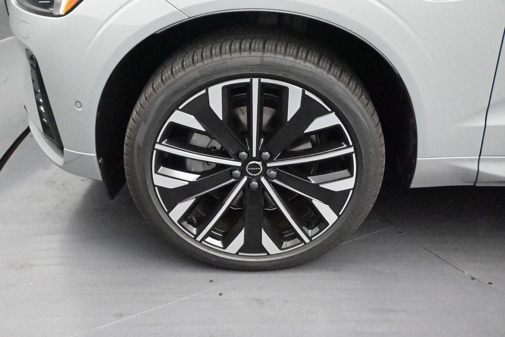 2026 Volvo XC60 Plug-In Hybrid T8 Ultra