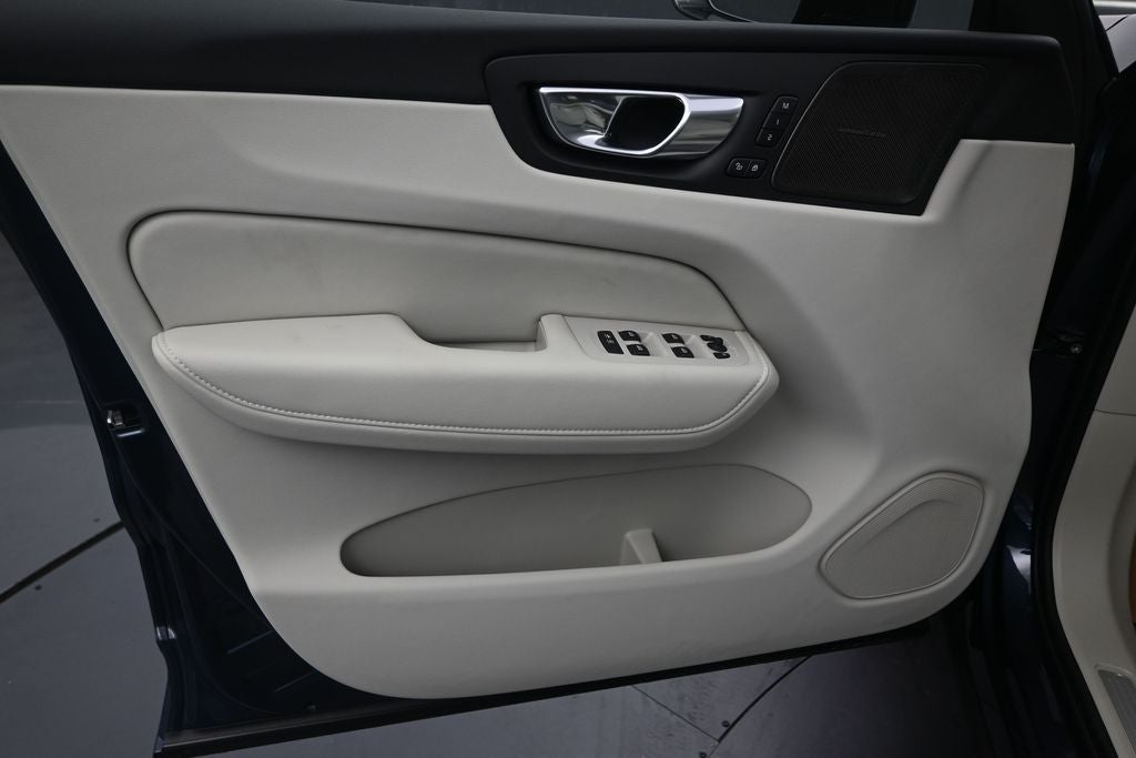2026 Volvo XC60 Plug-In Hybrid T8 Ultra