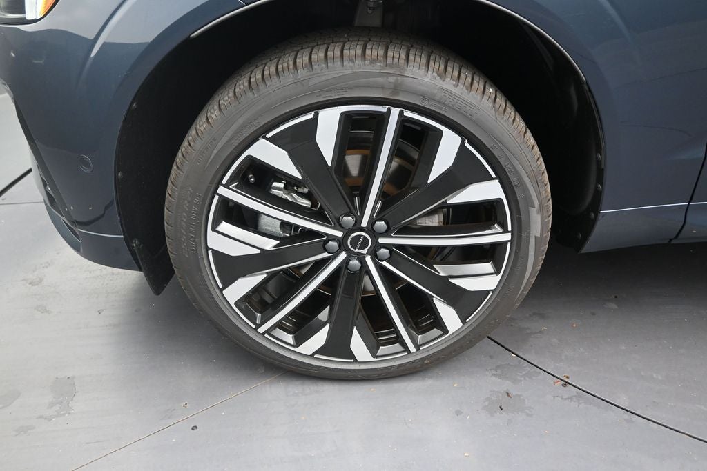2026 Volvo XC60 Plug-In Hybrid T8 Ultra