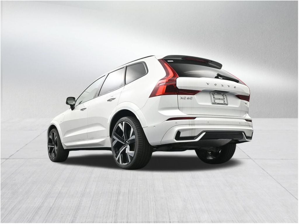 2026 Volvo XC60 Plug-In Hybrid T8 Ultra