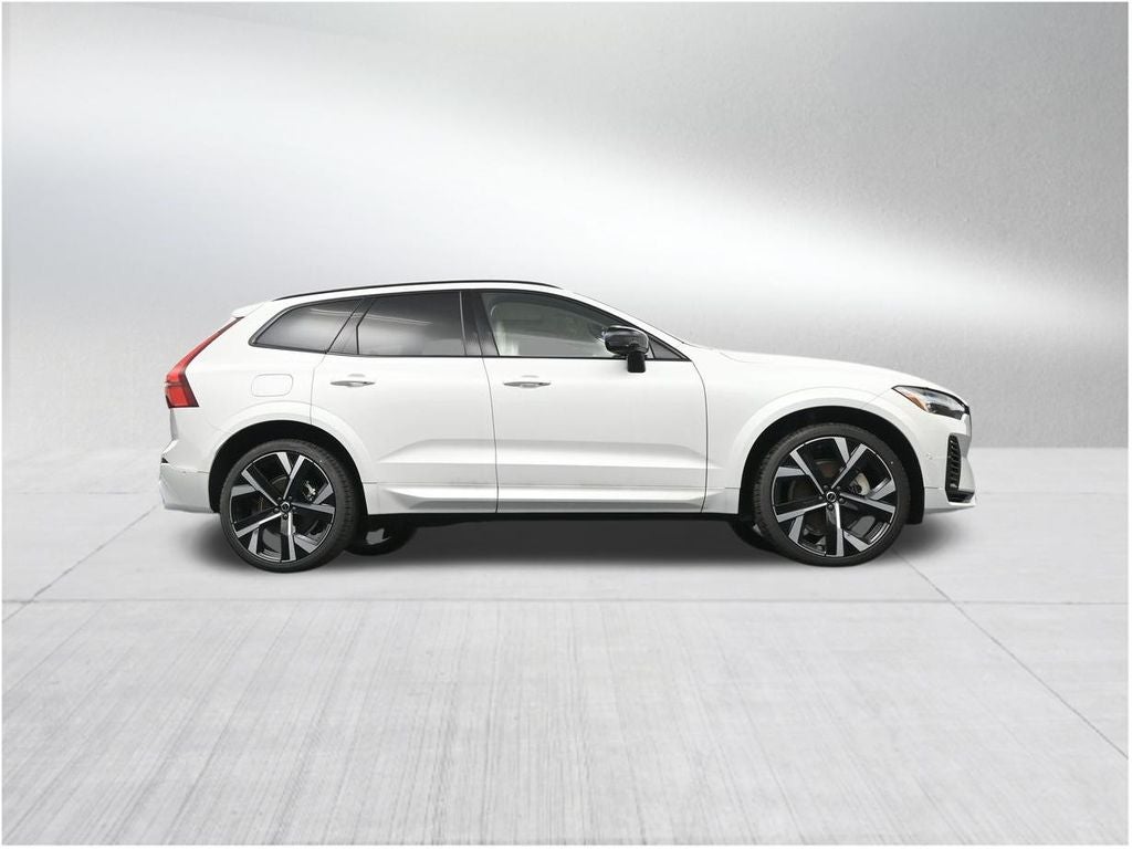 2026 Volvo XC60 Plug-In Hybrid T8 Ultra