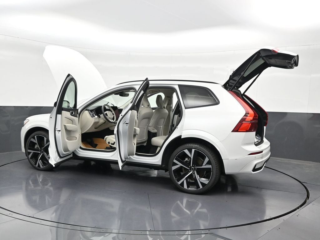 2026 Volvo XC60 Plug-In Hybrid T8 Ultra