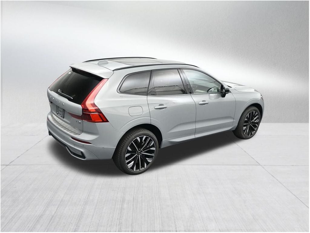 2026 Volvo XC60 Plug-In Hybrid T8 Ultra