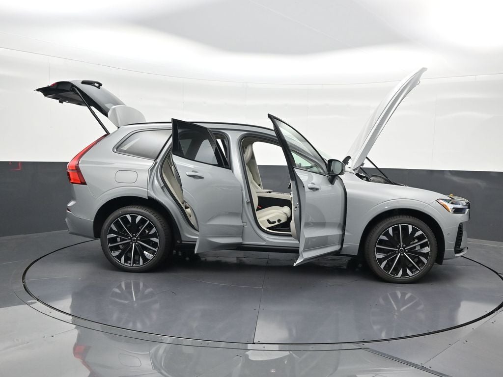 2026 Volvo XC60 Plug-In Hybrid T8 Ultra