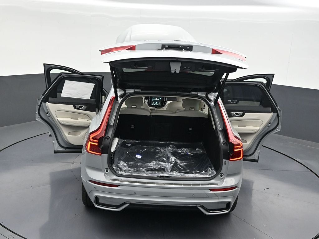 2026 Volvo XC60 Plug-In Hybrid T8 Ultra