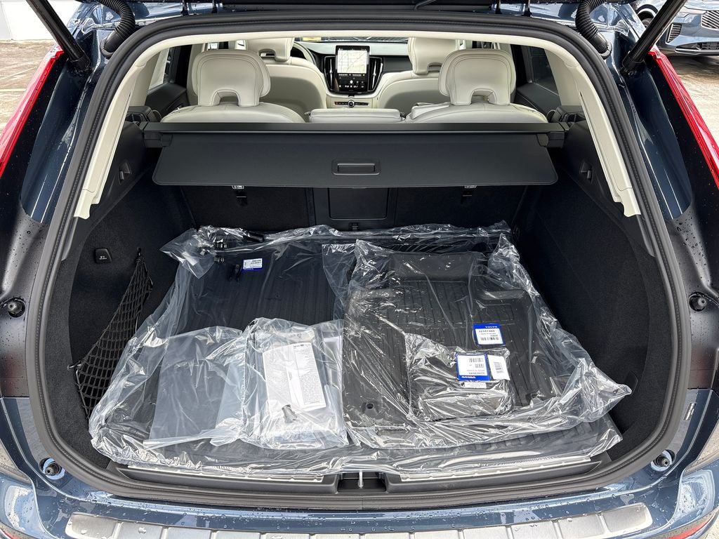 2026 Volvo XC60 Plug-In Hybrid T8 Ultra