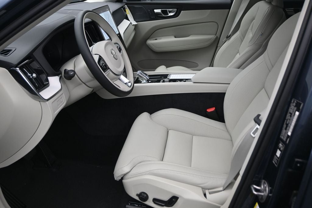 2026 Volvo XC60 Plug-In Hybrid T8 Ultra