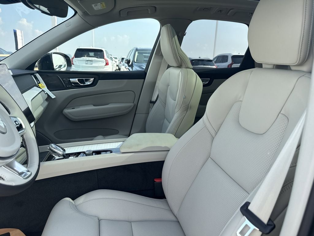 2026 Volvo XC60 Plug-In Hybrid T8 Ultra