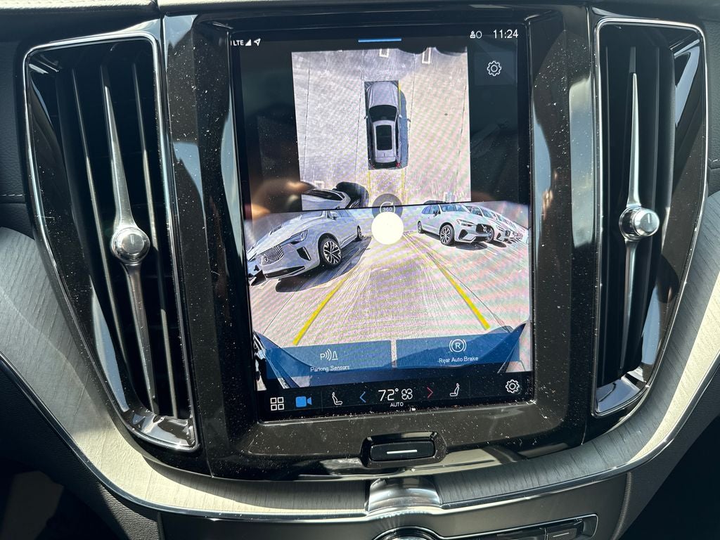 2025 Volvo XC60 Plug-In Hybrid T8 Ultra