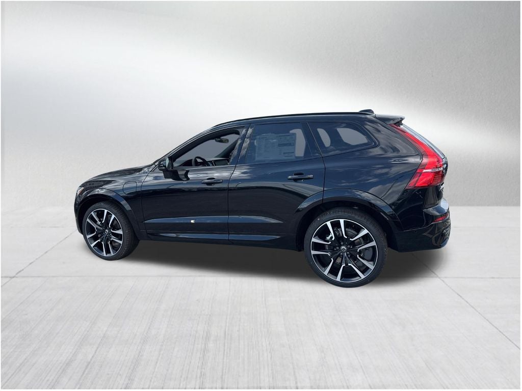 2025 Volvo XC60 Plug-In Hybrid T8 Ultra