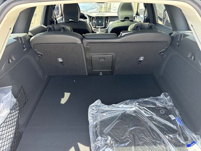 2025 Volvo XC60 Plug-In Hybrid T8 Ultra