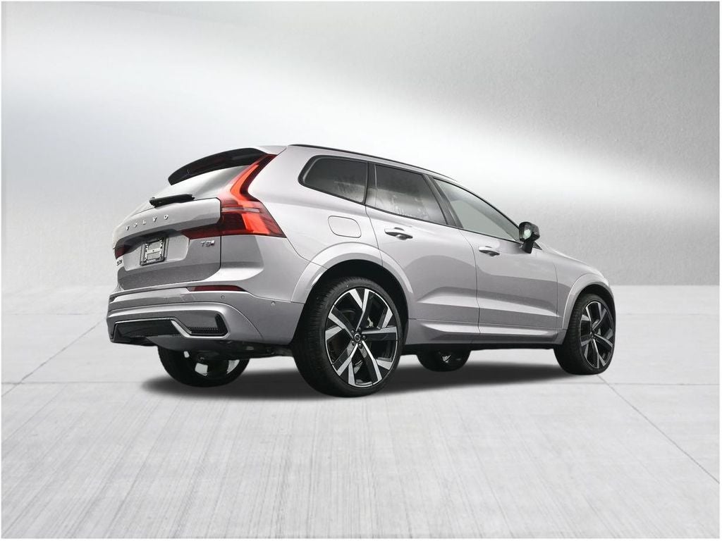 2026 Volvo XC60 Plug-In Hybrid T8 Ultra