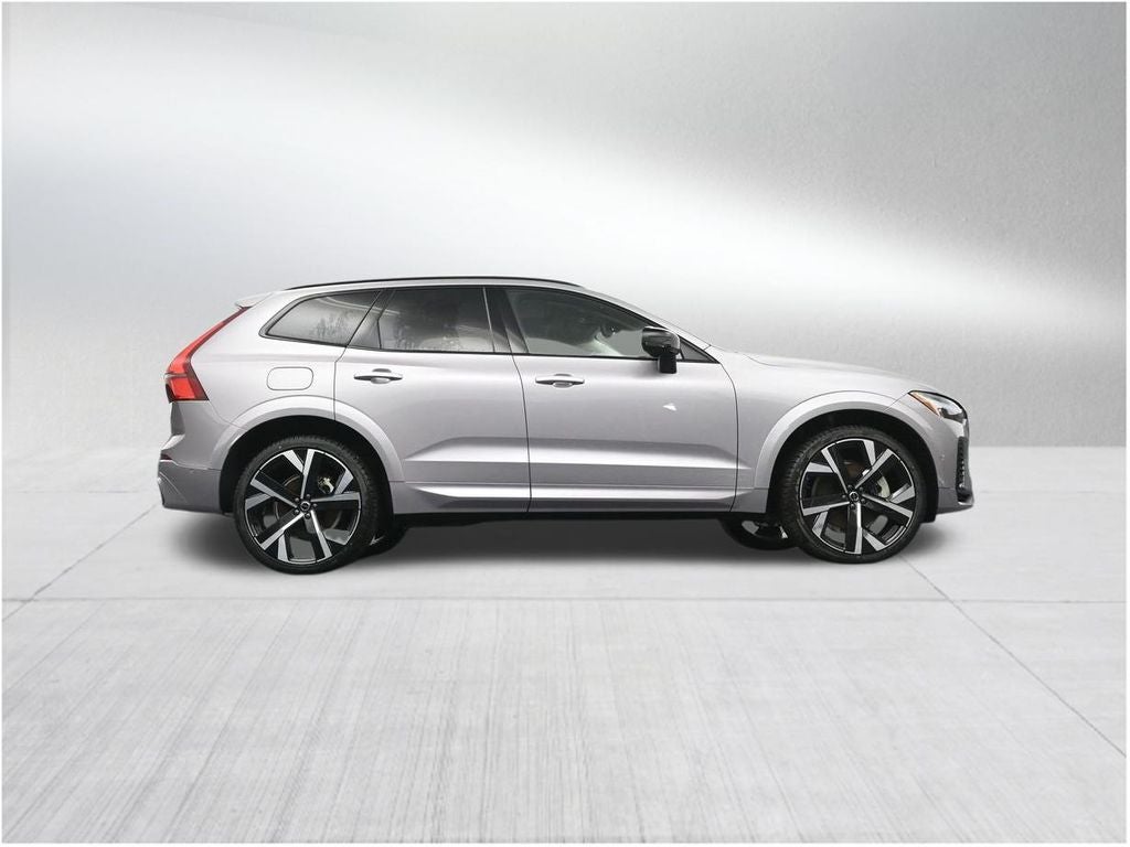 2026 Volvo XC60 Plug-In Hybrid T8 Ultra