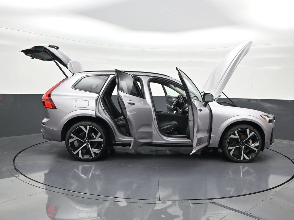 2026 Volvo XC60 Plug-In Hybrid T8 Ultra