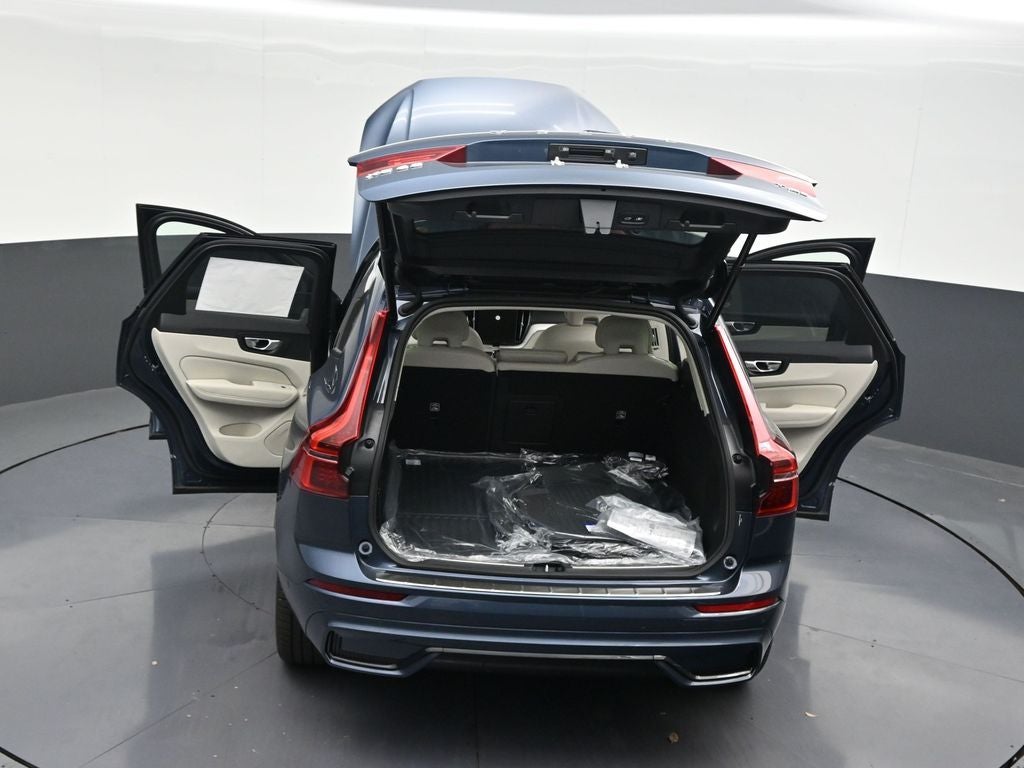 2026 Volvo XC60 Plug-In Hybrid T8 Ultra