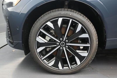 2026 Volvo XC60 Plug-In Hybrid T8 Ultra