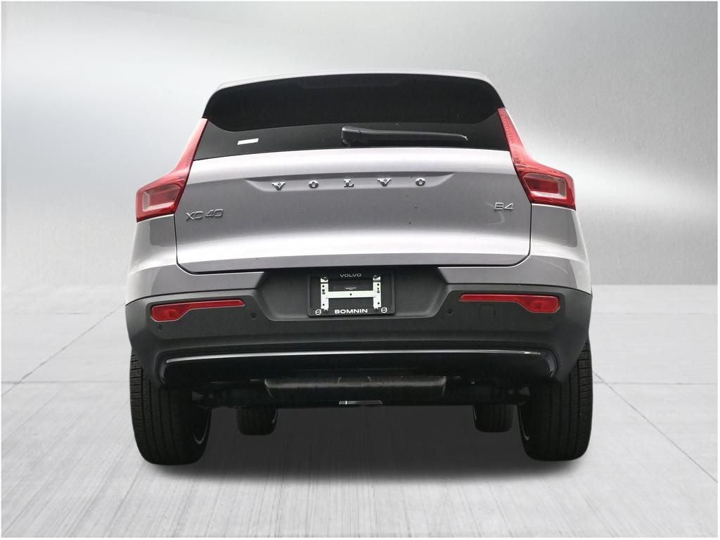 2026 Volvo XC40 B4 Plus