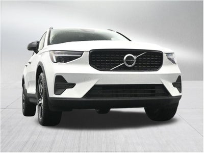 2026 Volvo XC40 B4 Core