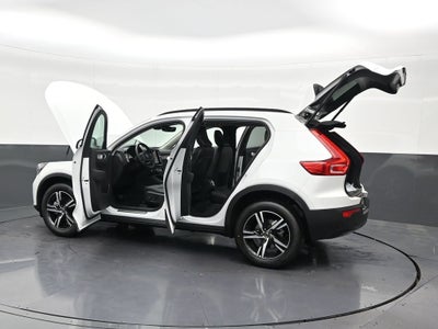 2026 Volvo XC40 B4 Core