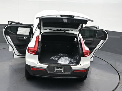 2026 Volvo XC40 B4 Core