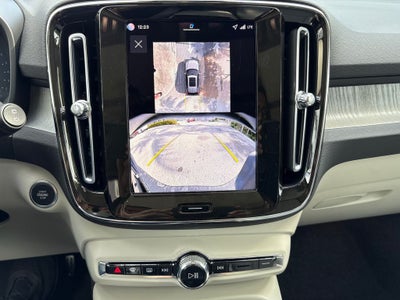 2026 Volvo XC40 B5 Plus