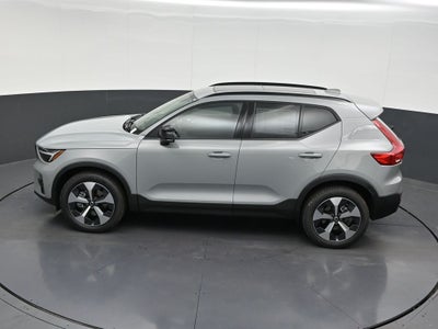 2026 Volvo XC40 B5 Plus