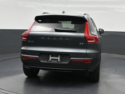 2026 Volvo XC40 B5 Plus