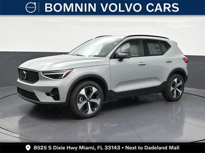 2026 Volvo XC40 B5 Plus