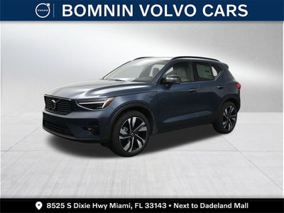 2026 Volvo XC40 B5 Plus