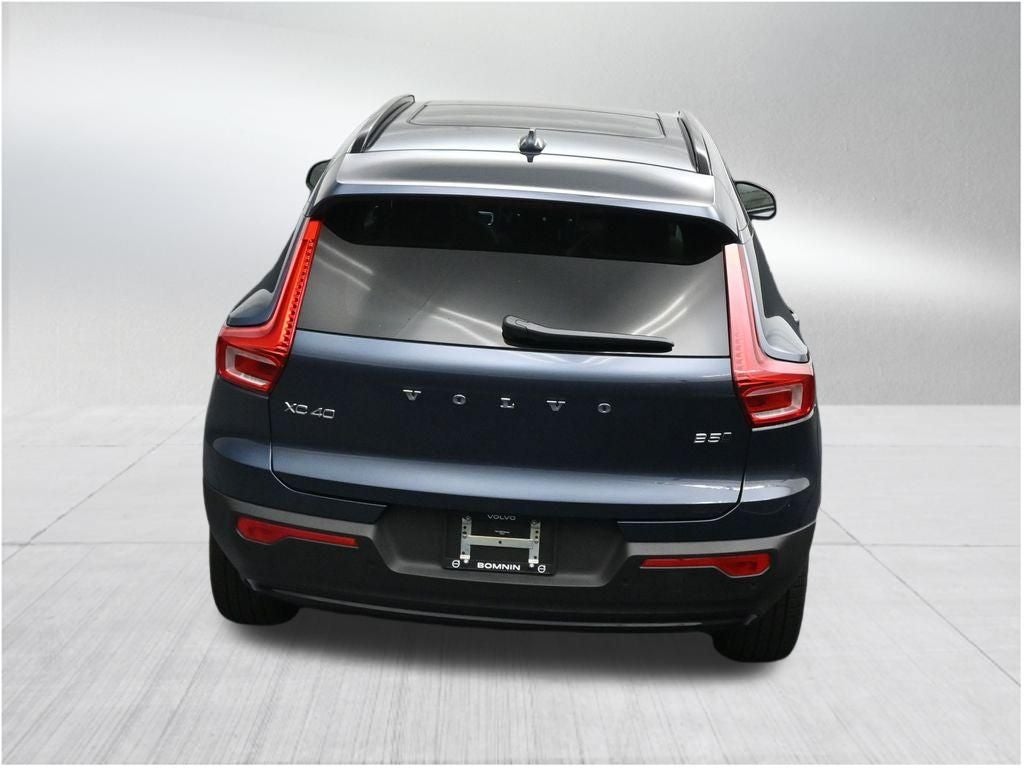 2026 Volvo XC40 B5 Plus